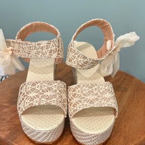 SHEIN Beige Lace Espadrille Wedges